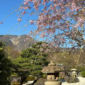 招待所 Onsen & Garden -asante Inn- 箱根