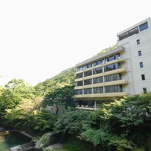 塔の沢キャトルセゾン 箱根町